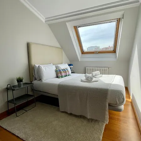 Carrerahouses Deluxe C/garaje アパート