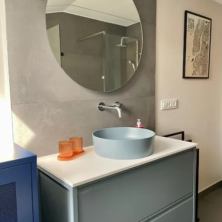 Carrerahouses Deluxe C/garaje Apartamento