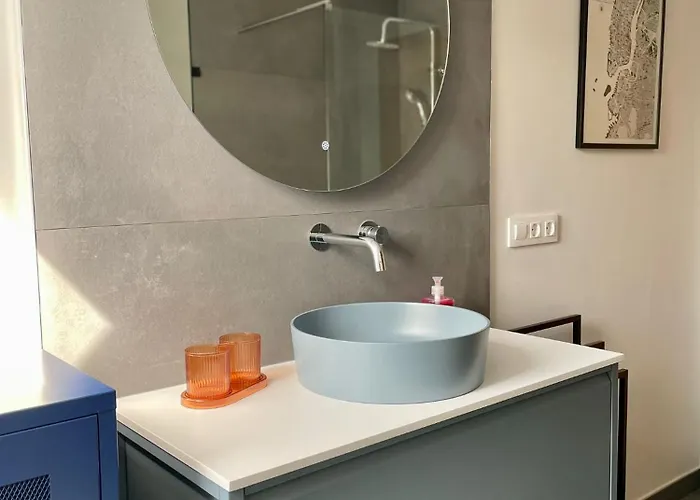 Carrerahouses Deluxe C/garaje Apartament